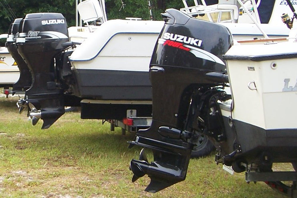 outboard fishing boat