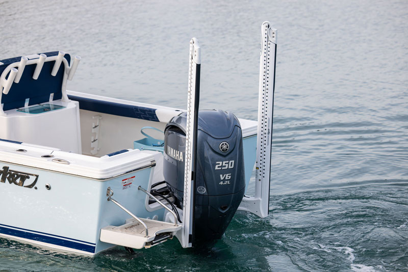 stern of the parker 230 coastal elite
