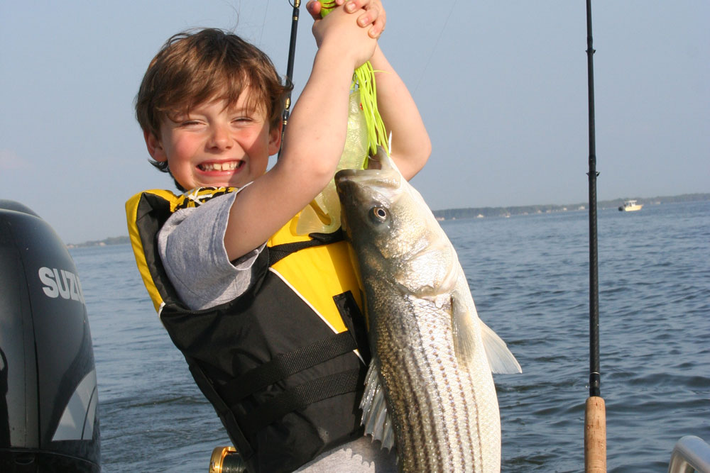 Bottom Fishing vs. Troll Fishing: Which Is Right for You?